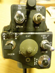 Bell-204 UH-1D Throttle head assy