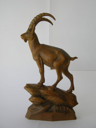 Steinbock Schnitzerei