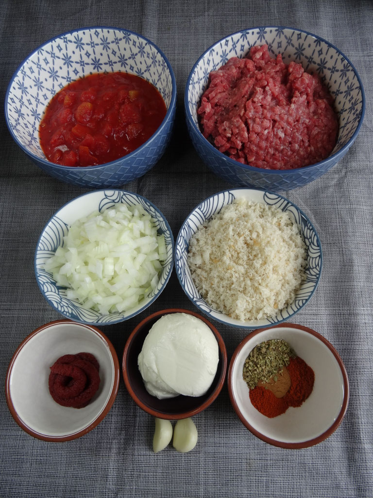 Mince & Mozzarella Bake The Credit Crunch Cooke