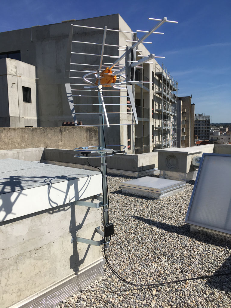exemple du cout de l'installation d'une antenne pour un immeuble - AES 2607  Gilles GUYON Antenniste