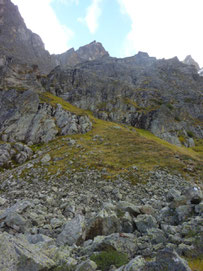 Chli Krönten, Ostgrat, Steinchele