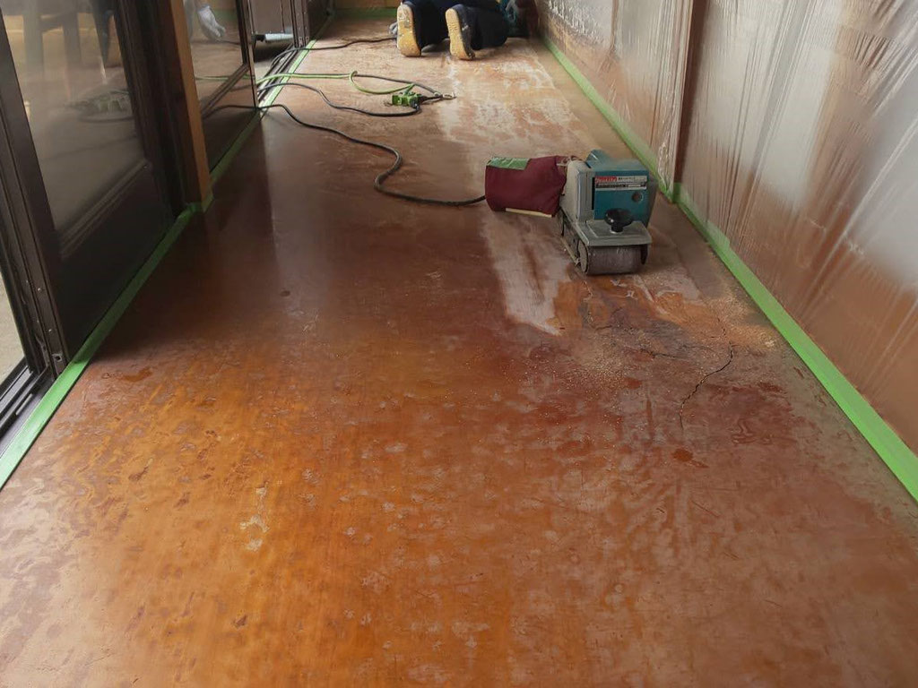 研磨作業（1回目）