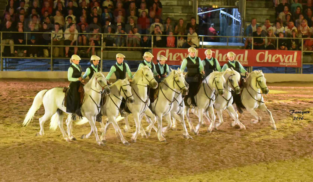 Féria de BEZIERS 2016 - Spectacle en nocturne - Carrousel de CAMARGUAISES - Dimanche 14 Août 2016 - 2