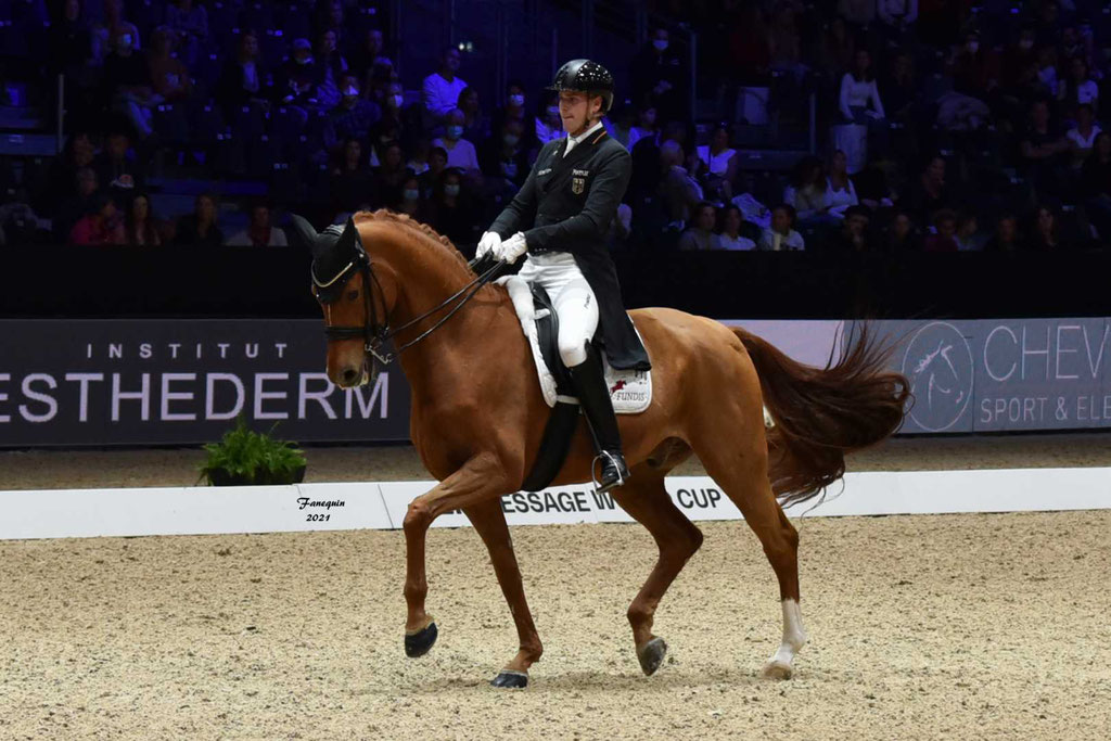 Salon du cheval de Lyon "EQUITA-LYON" 2021 - Concours international de dressage second la Danoise Nanna SKODBORG MERRALD