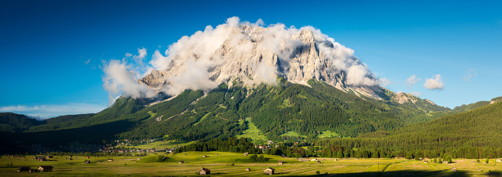 Zugspitze Blick zwischen Lermoos und Biberwier