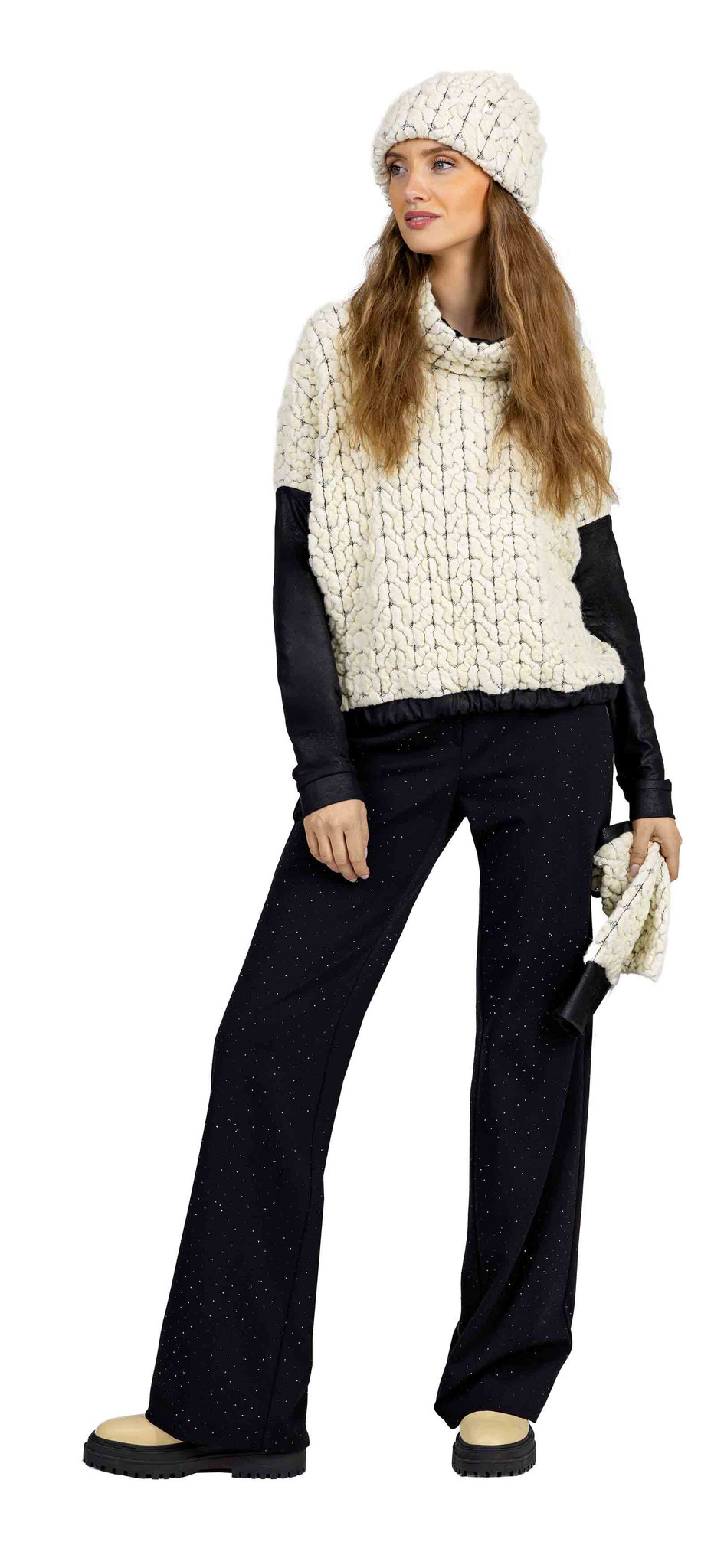 Beanie 282-58, Armwarmer 280-58, Sweater 2037-58, Pants 203-42