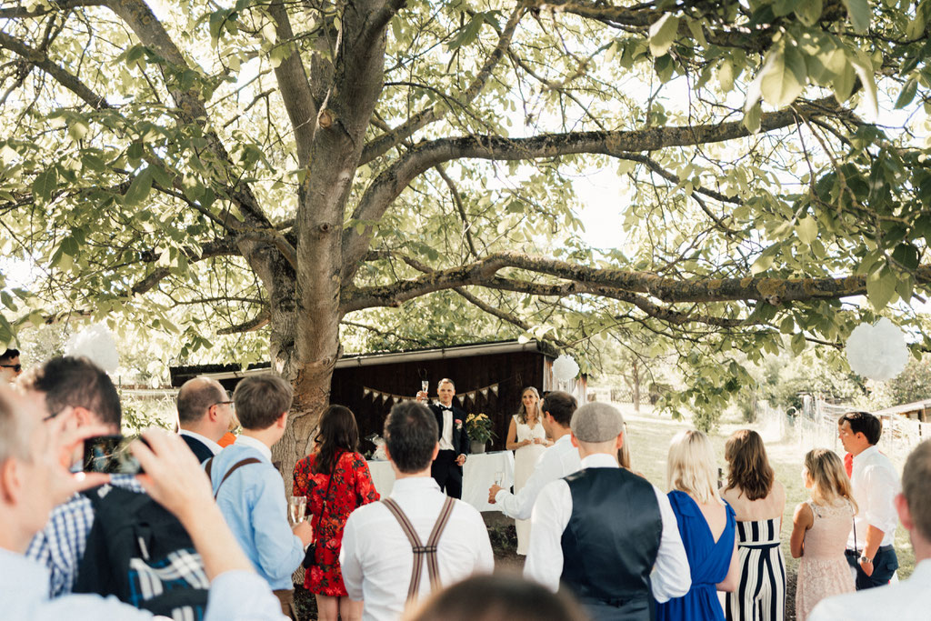 lentschik, hochzeitsfotografin eltville, Rheingau, prosit, prost, sektempfang, chin chin