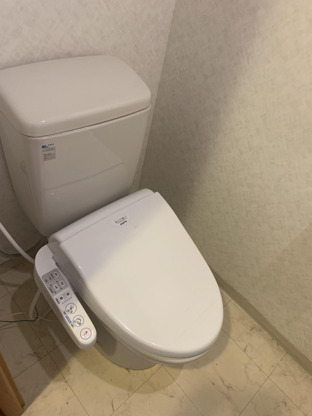 トイレリフォーム前