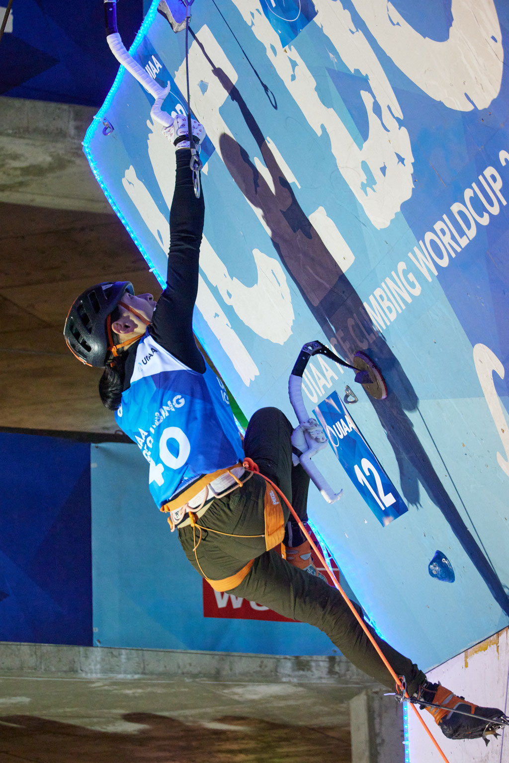 winner female Woonseon SHIN  reaches the Top