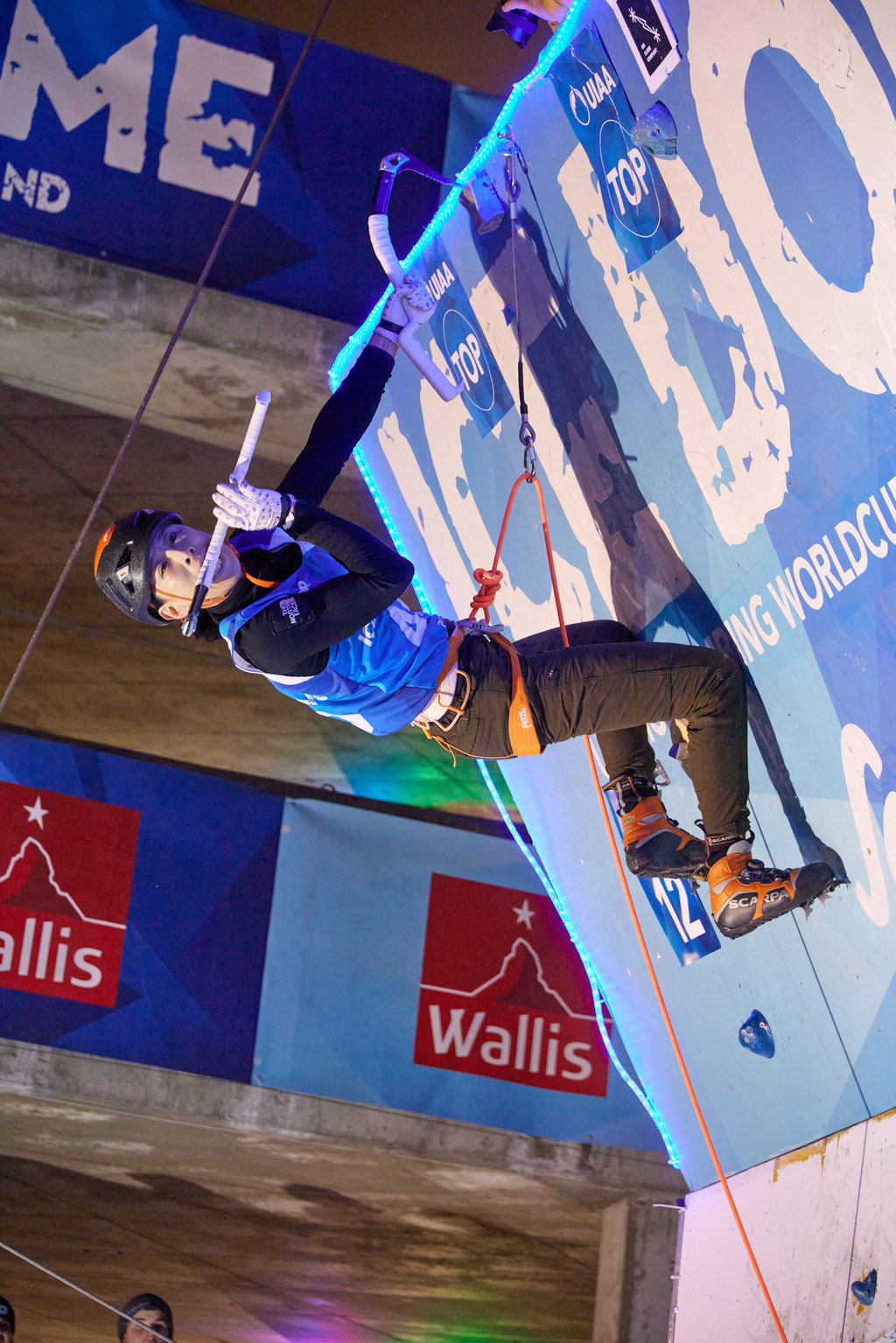 winner female Woonseon SHIN  reaches the Top