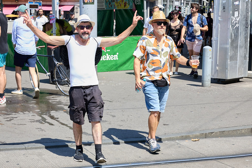 Steetparade 2025-  Motto «Live Love, Love Life