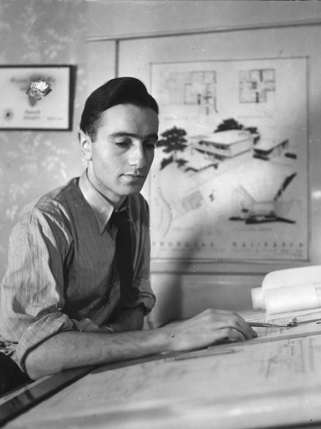 Harry Seidler at University of Manitoba, c1941 (Marcelle Seidler)