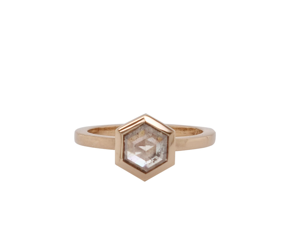 Verlobungsring mit einem achteckigen Salt & Pepperdiamant 0,89 carat, 18 karat Rotgold, 2.360 Euro