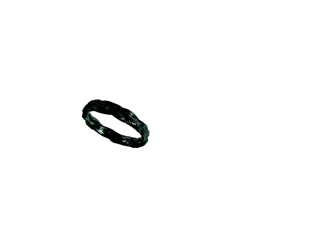 Ring mit Pferdehaarstruktur aus 925 Sterlingsilber, ab 80 Euro