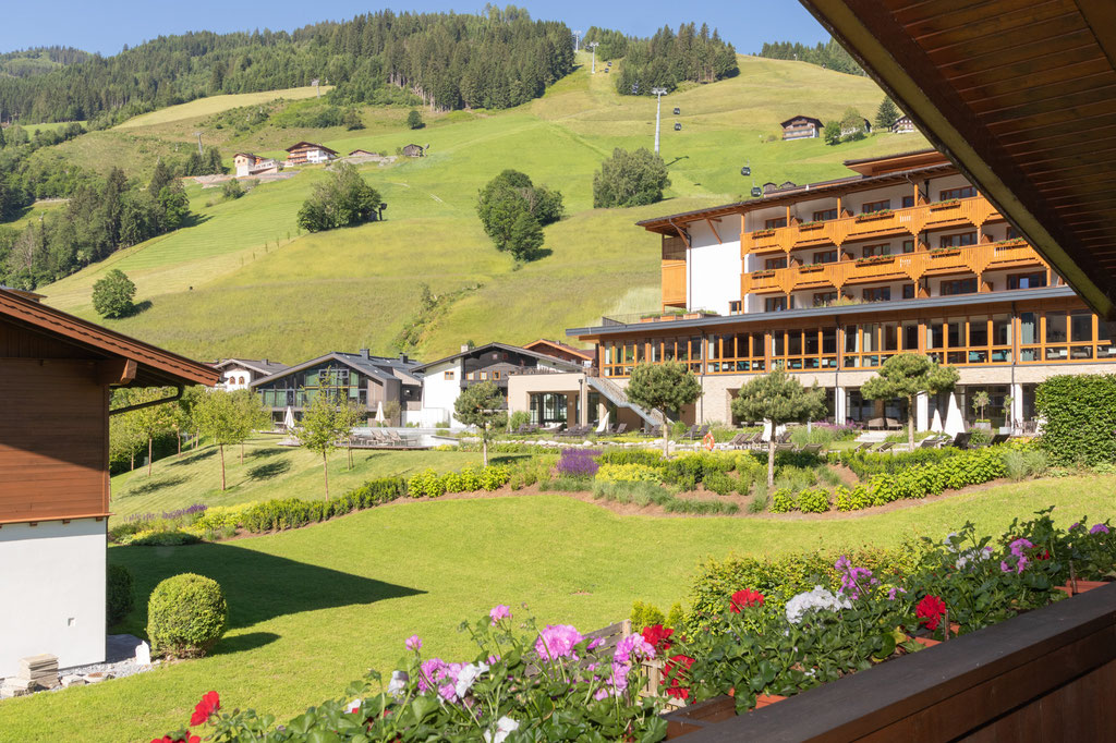 Balkon mit traumhaften Ausblick - Haus Neudegger Großarl