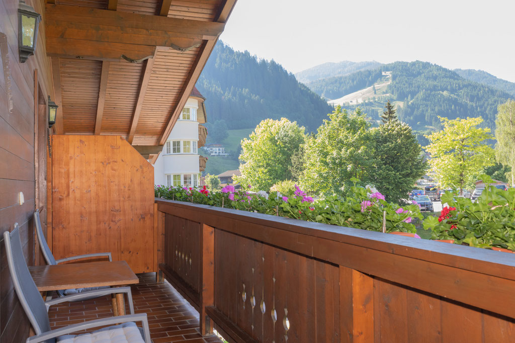 Balkon mit traumhaften Ausblick - Haus Neudegger Großarl