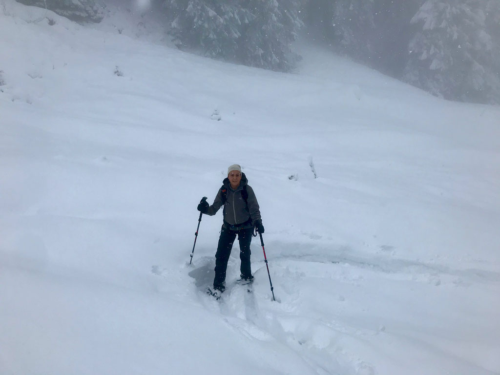 Denise Sigg auf Skitour