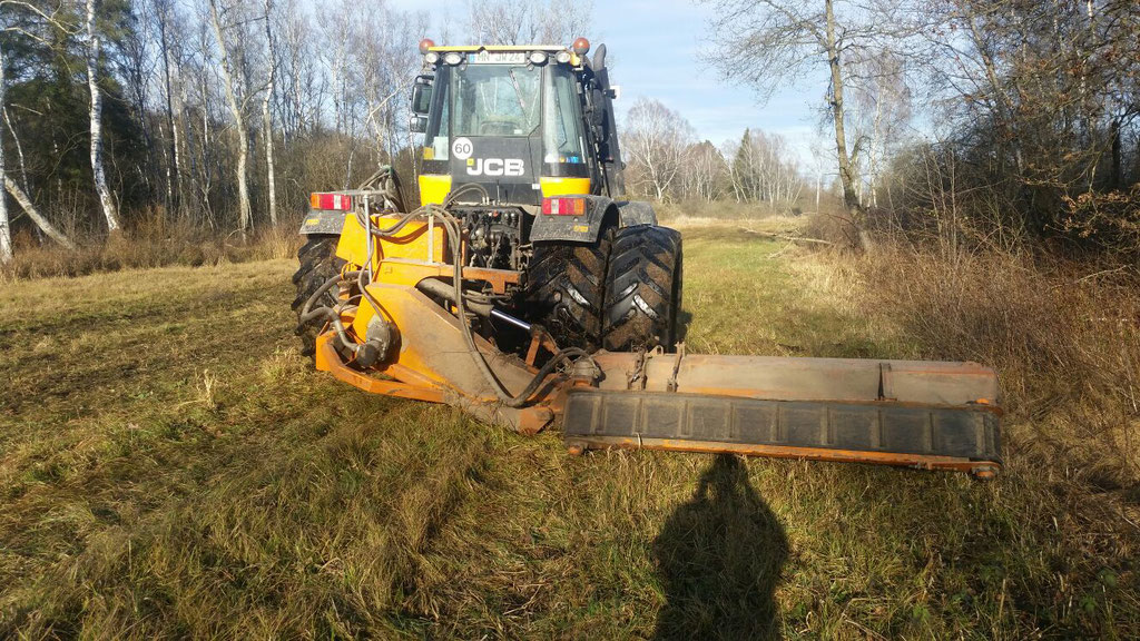 Wie ein Landwirt bei Marderproblemen hilft