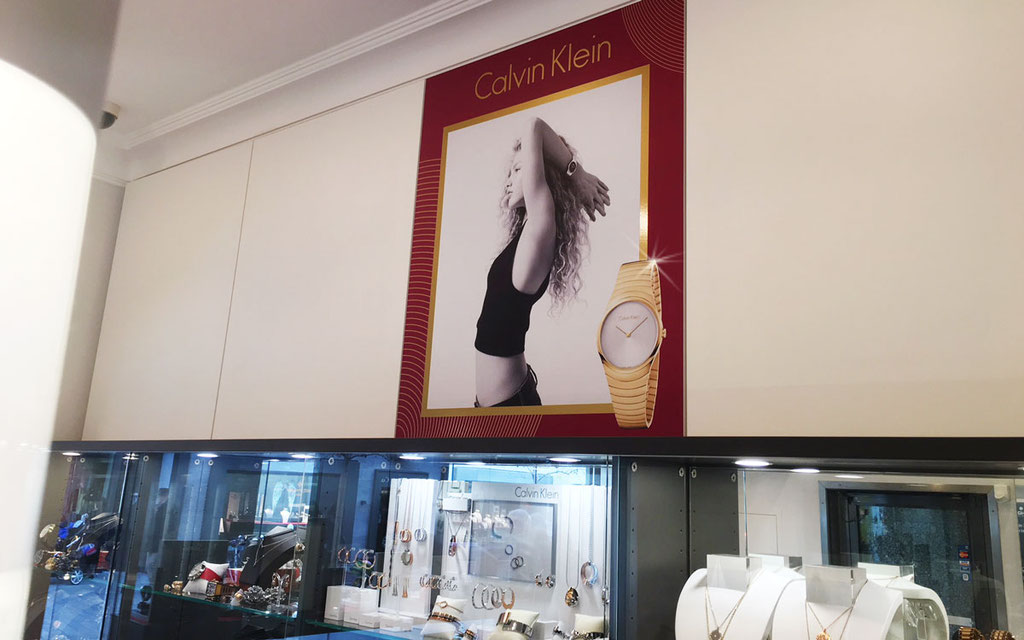 Folienbeklebung Ladengeschäft, Einzelhandel, Juwelier, Werbetechnik (© WÖRLE medien, Werbetechnik Würzburg)