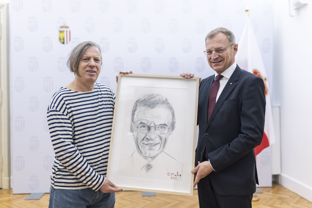 Gazmend Freitag mit Landeshauptmann von Oberösterreich Thomas Stelzer