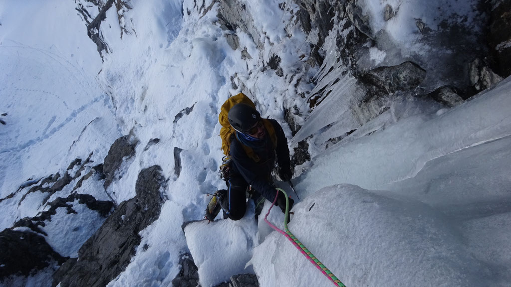 Guilhem dans L1 - Cascade de glace - Bessans