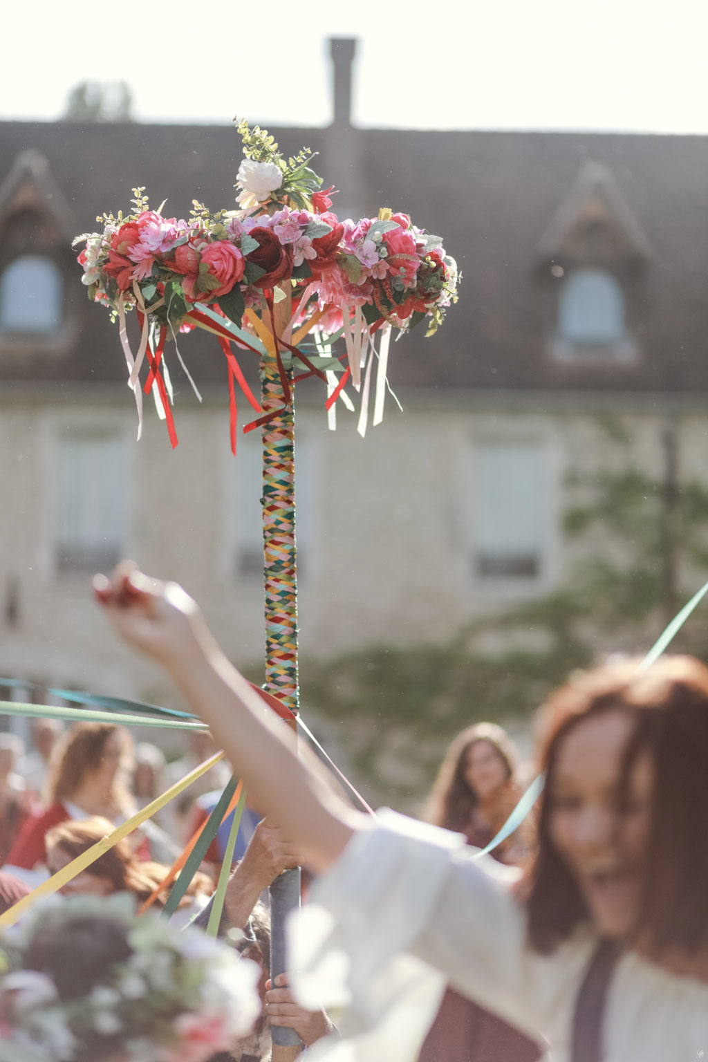 mât de mai mariage médiéval