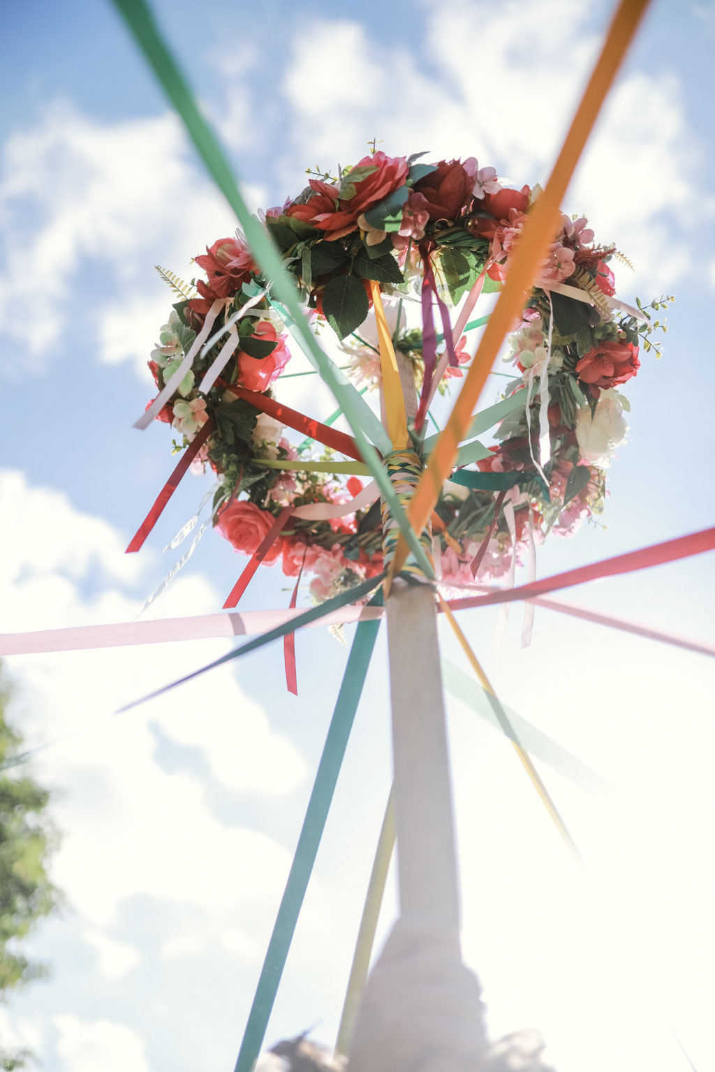 mât de mai mariage médiéval