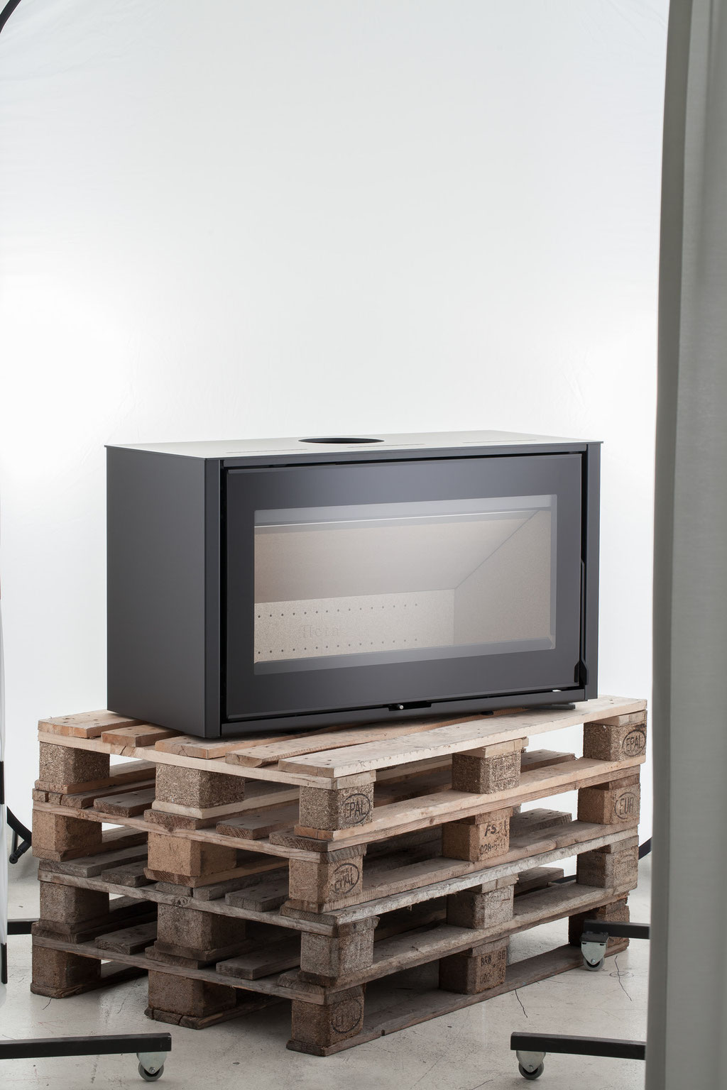 Poêle à bois palette
