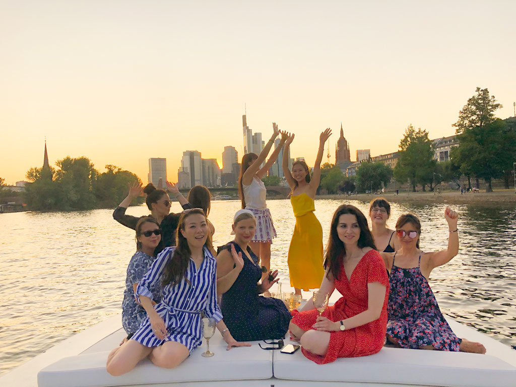 Geburtstagsparty mit der Itama "Dolce Vita" Yacht Tour