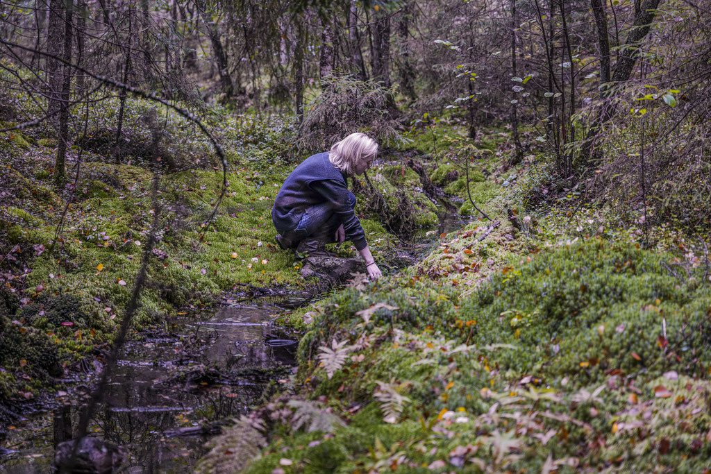 Authentic pictures for the outdoor industry © François Struzik - simply human