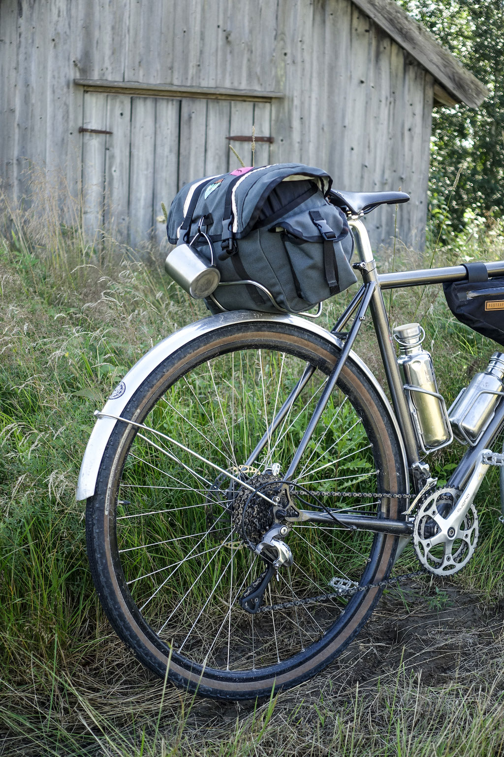 Authentic pictures for the cycling & tourism industry © François Struzik - simply human