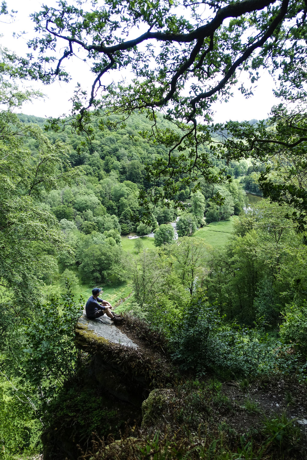 Authentic pictures for the outdoor industry © François Struzik - simply human