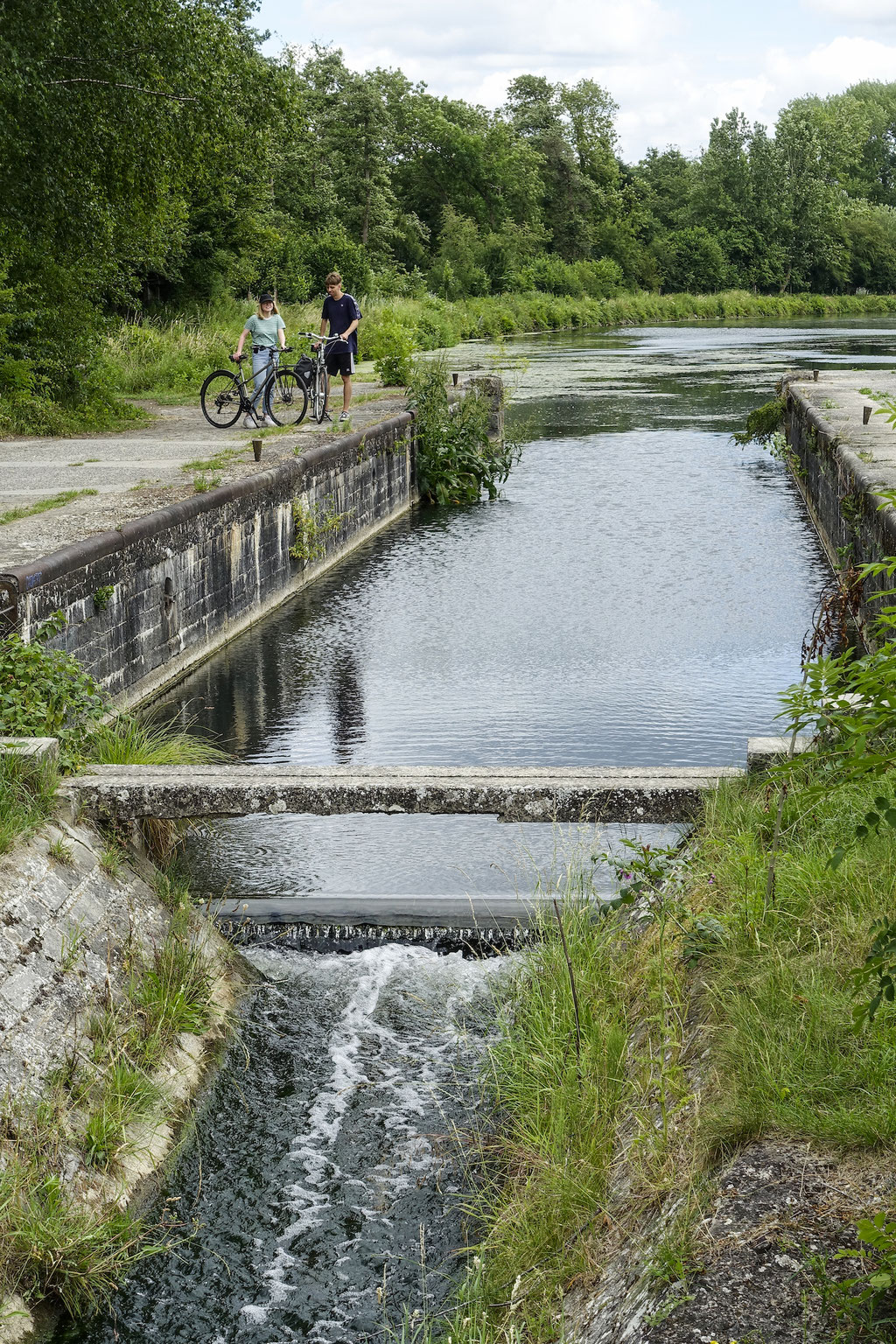 Authentic pictures for the cycling & tourism industry © François Struzik - simply human