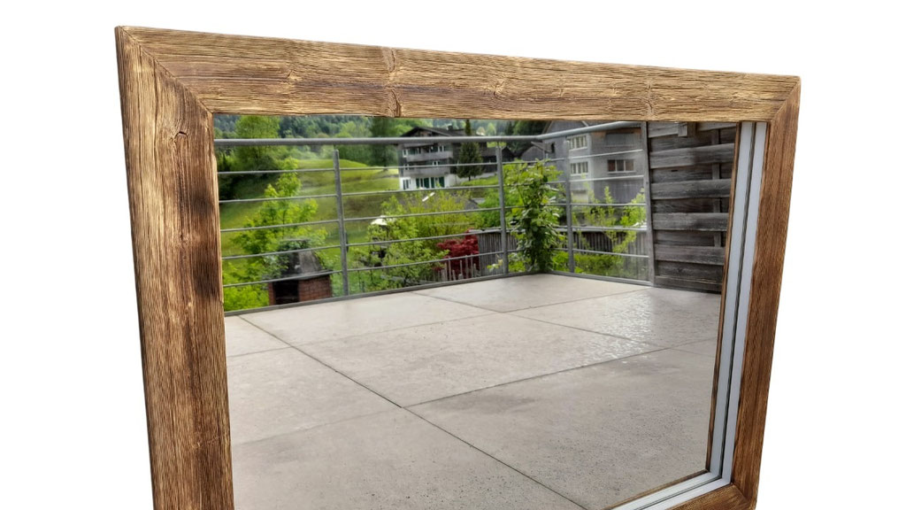 Altholz Spiegel mit LED Beleuchtung