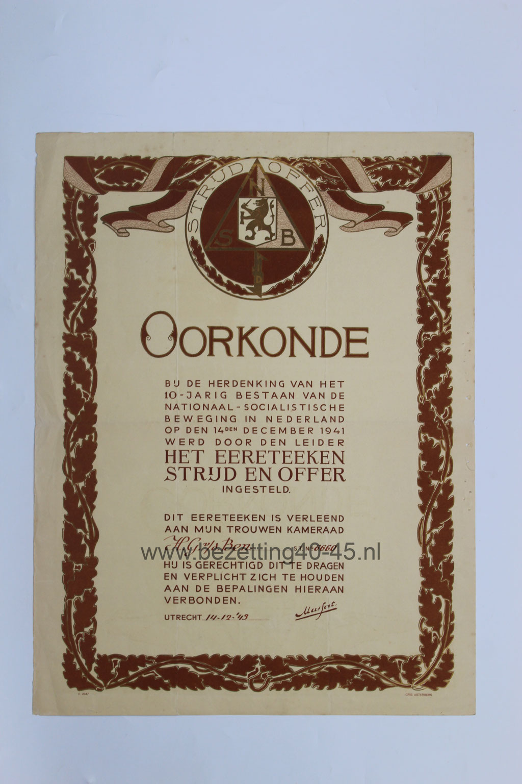 NSB Oorkonde "Strijd en Offer" op naam van H.G. v.d. Ben NSB Stamboeknummer 6660.        /     Dutch NSB citation               original-wwii-dutch-set-of-banheer-h-g-van-der-ben