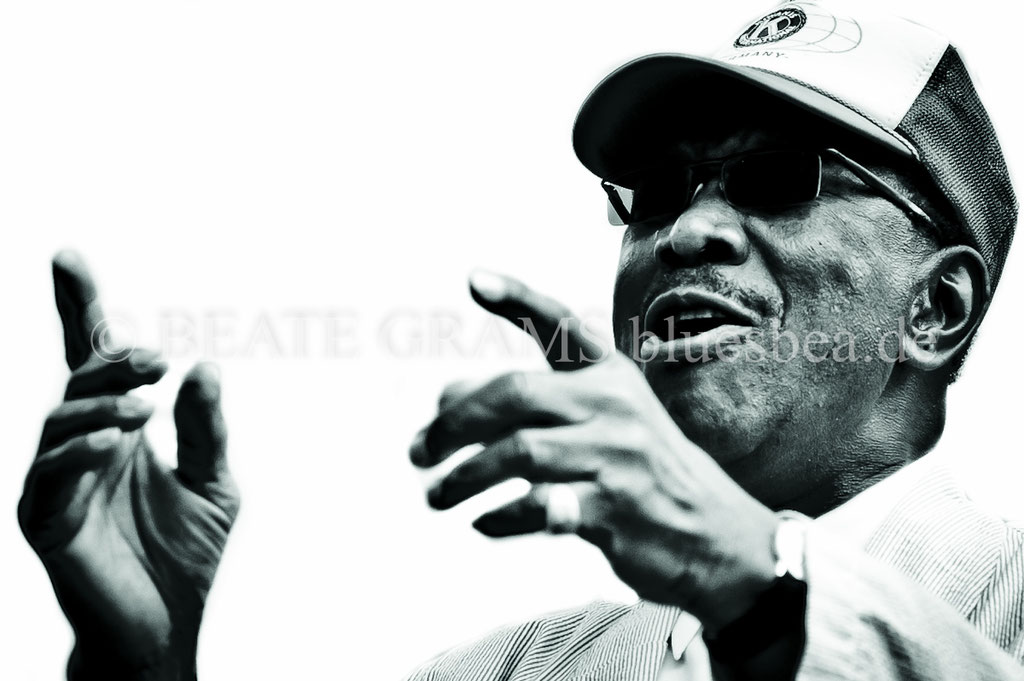 Tommie Harris & Kai Strauss Band