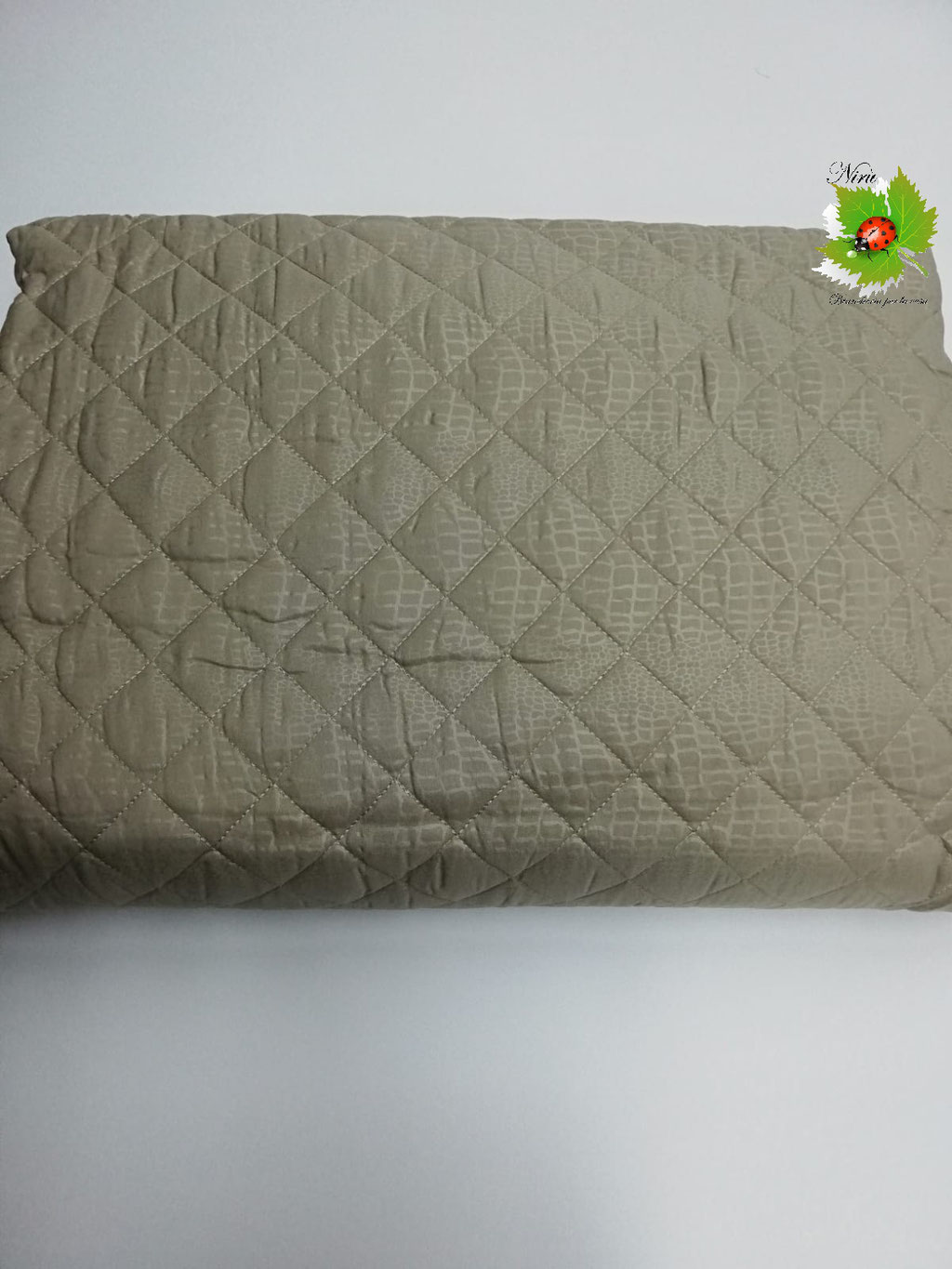 Salvadivano 2 posti con penisola double face Elegant trapuntato . Col.Beige. B390