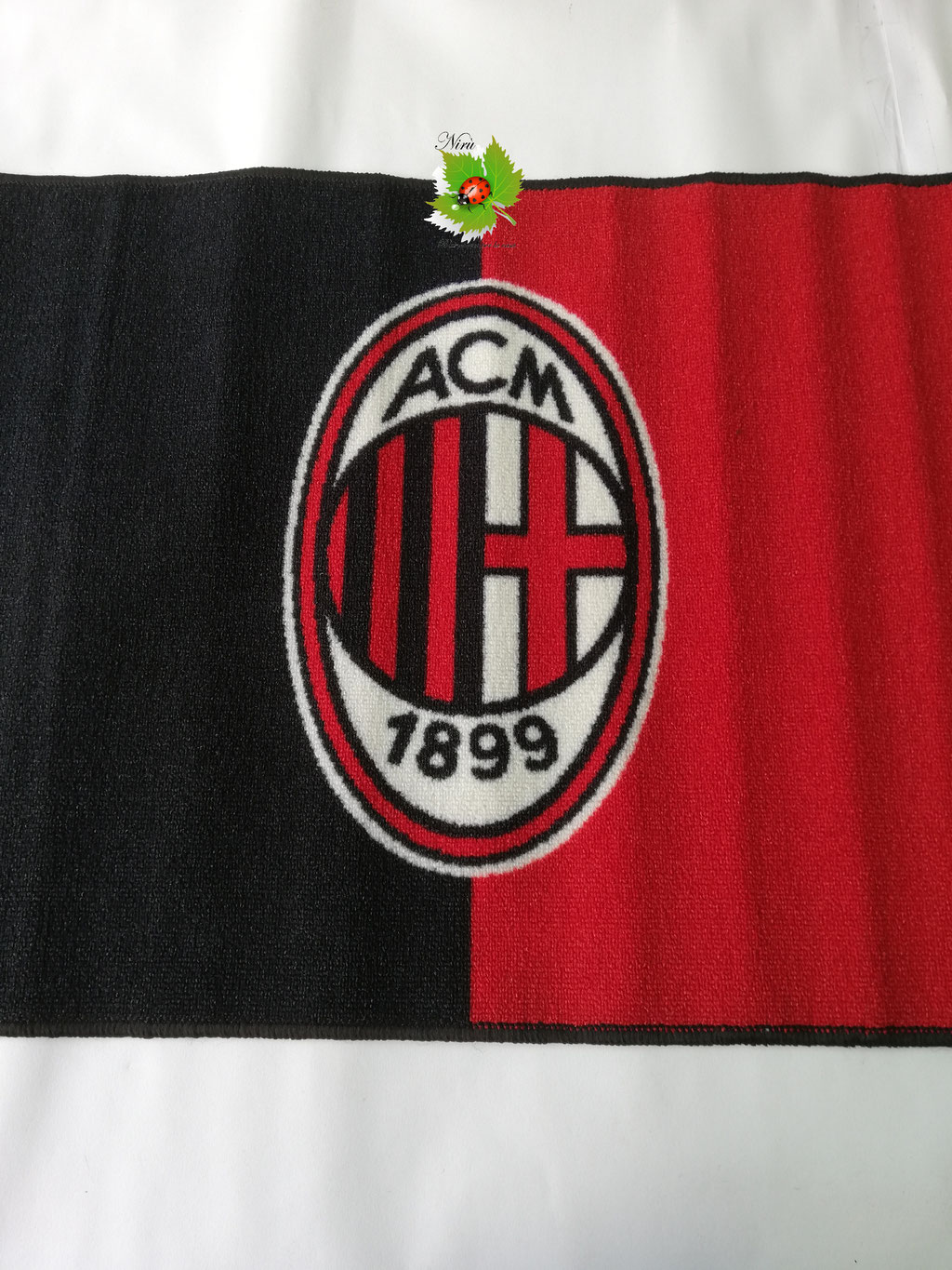 Tappeto scendiletto Ufficiale A.C.Milan rettangolare antiscivolo. B335