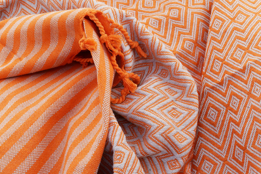 Orange / Taubenblau