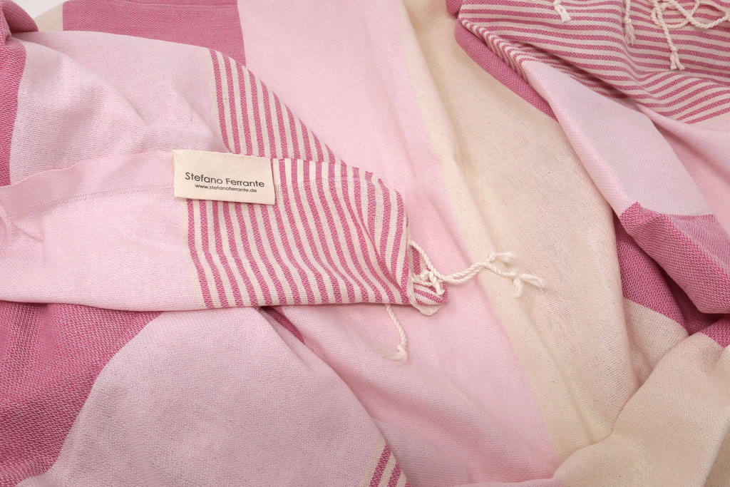 Pink / Rosa