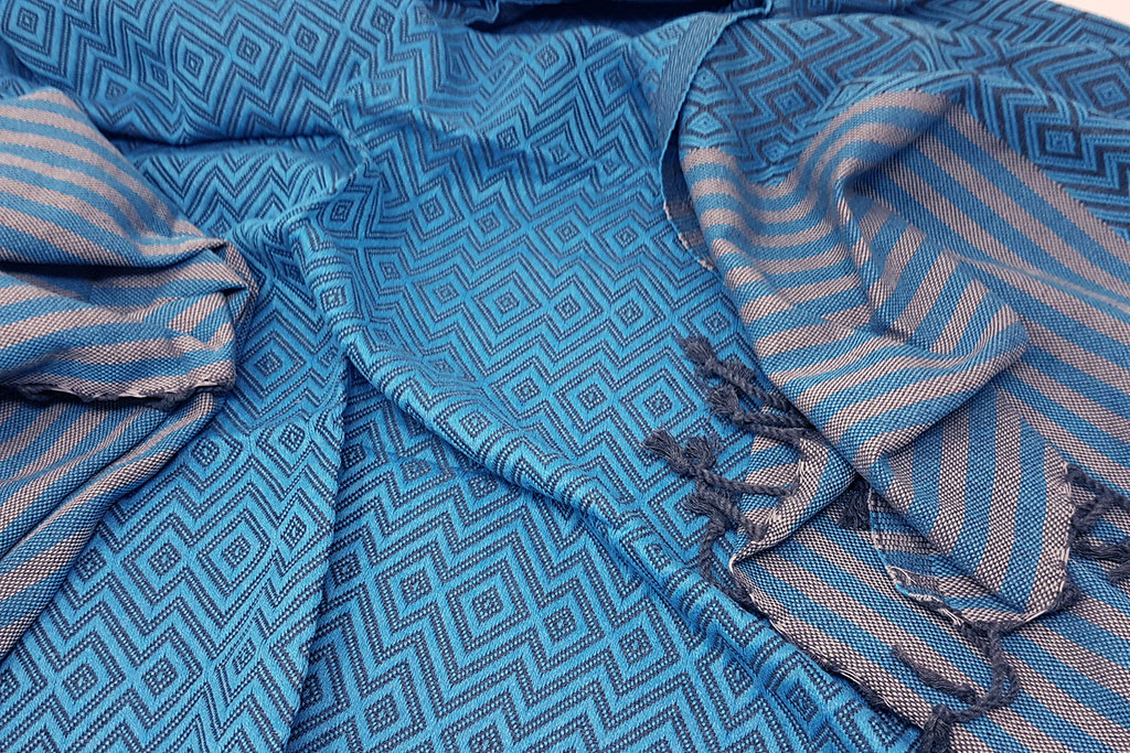 Blau