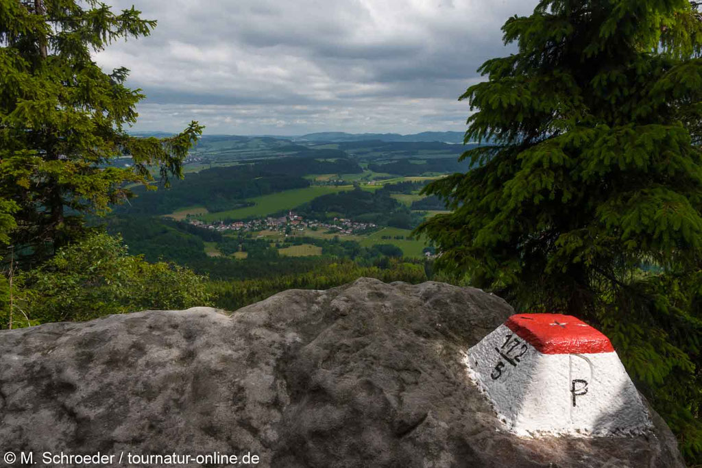 Grenzstein zu Tschechien