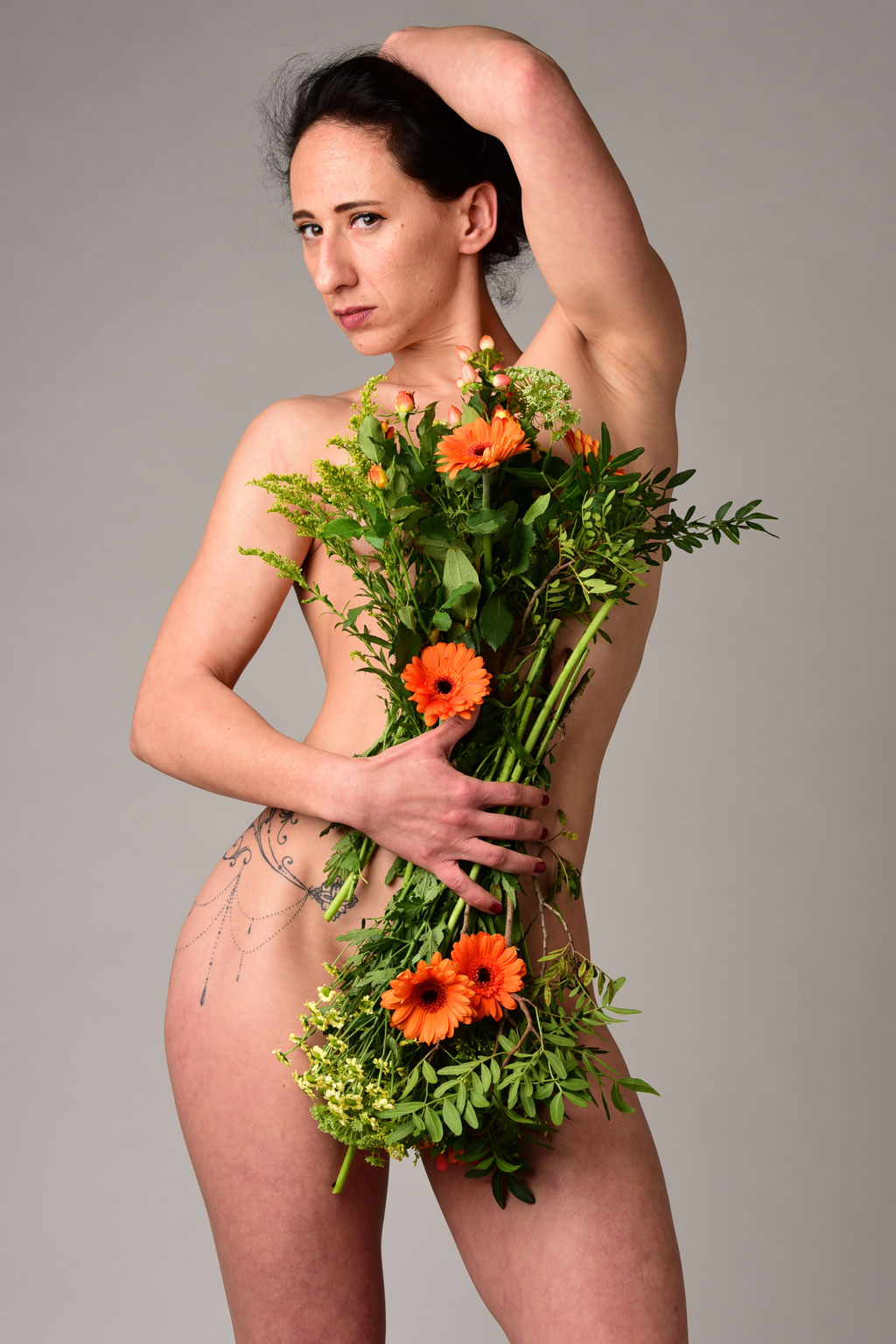 2020: "naked FLOWER" - limited Edition of 3 - 80x120cm | 190g/m² Hahnemühle Büttenpapier - je 610,00€