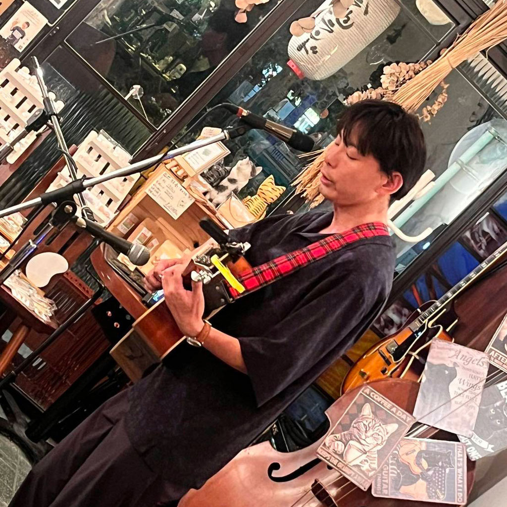 佐々木しゅうや