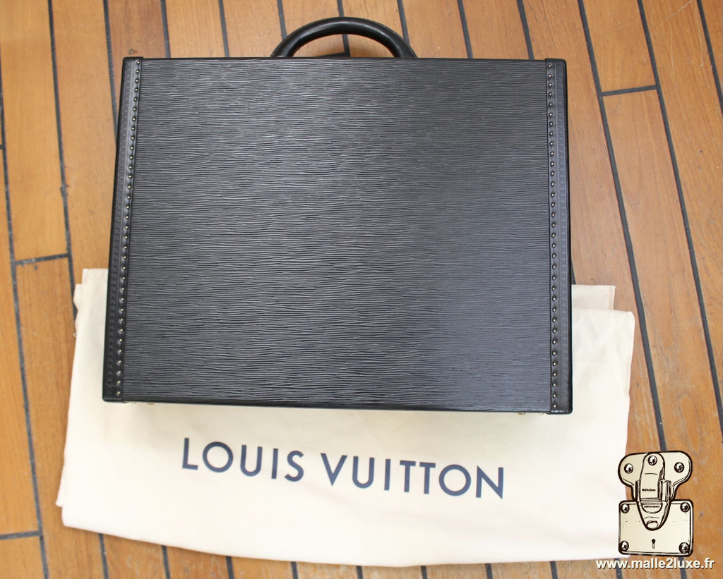 Louis Vuitton mallette de collection Président, cuir Épi noir, état exceptionnel.