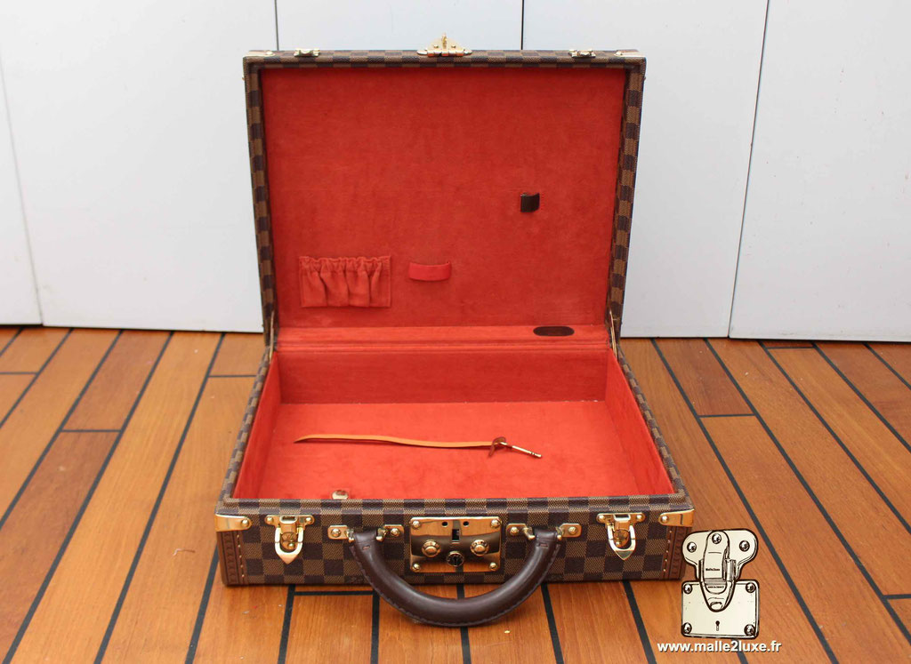 AAS Louis Vuitton malle sur mesure valise