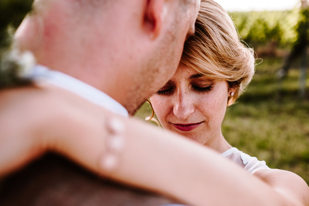 Weddingphotographer Wedding Hochzeit Hochzeitsfotografen Schloss Gut Oberstockstall Salomon Wien Wachau Kirchberg Vintage Boho Weingarten Vineyard mrsrmrgeen mrsmrgreen.at Fotografen Exklusiv