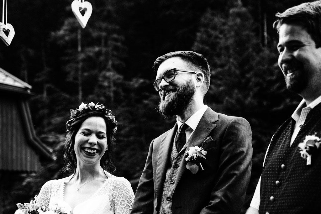 Weddingphotographer Wedding Hochzeit Hochzeitsfotografen Waldhochzeit Stadtflucht Lilienfeld Vienna Wachau Vintage Boho Weingarten Vineyard mrsrmrgeen mrsmrgreen.at Fotografen Exklusiv