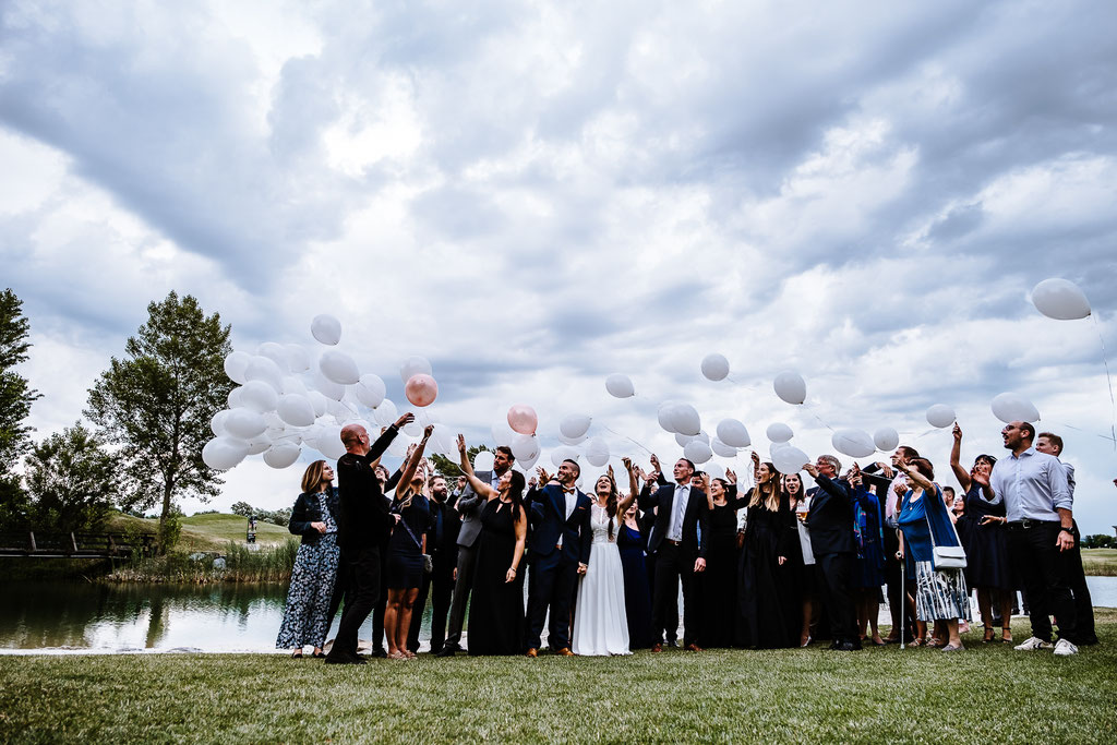 Weddingphotographer Wedding Hochzeit Hochzeitsfotografen Diamond Country Club Golf Boatshaus Atzenbrugg Wien Vienna Wachau Vintage Boho Weingarten Vineyard mrsrmrgeen mrsmrgreen.at Fotografen Exklusiv