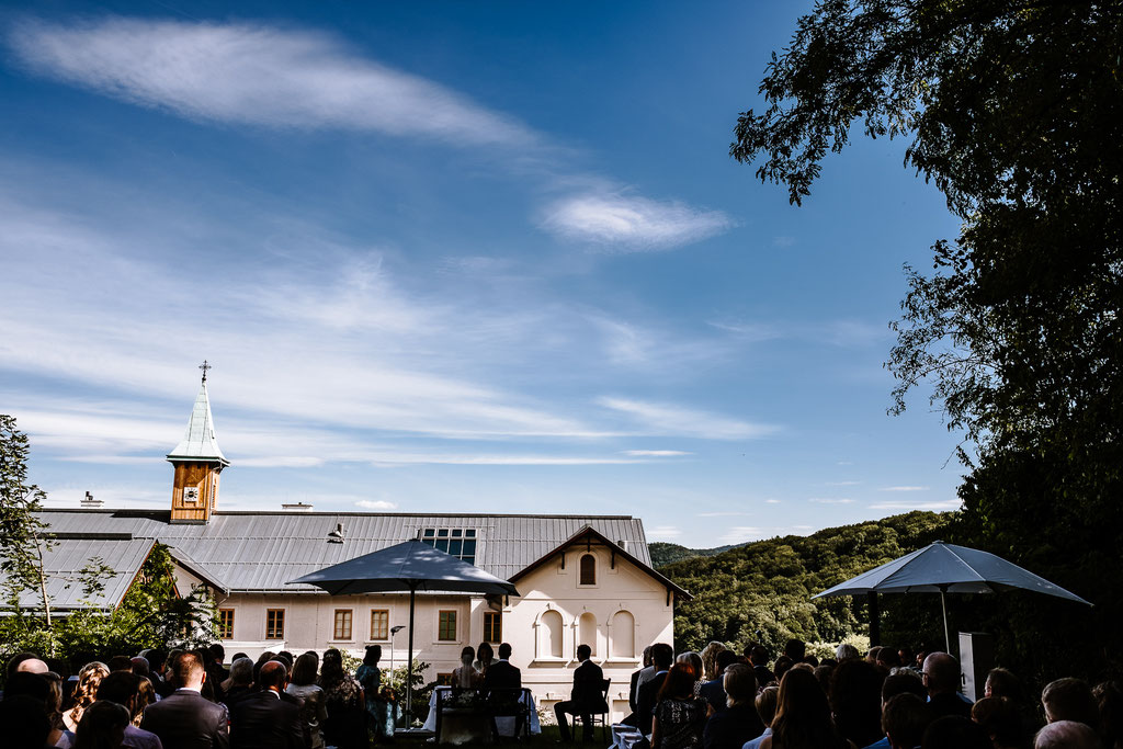 Weddingphotographer wedding Hochzeitsfotografen Refugium Hochstrass Wien Hochzeit mrsrmrgeen.at Fotografen Exklusiv